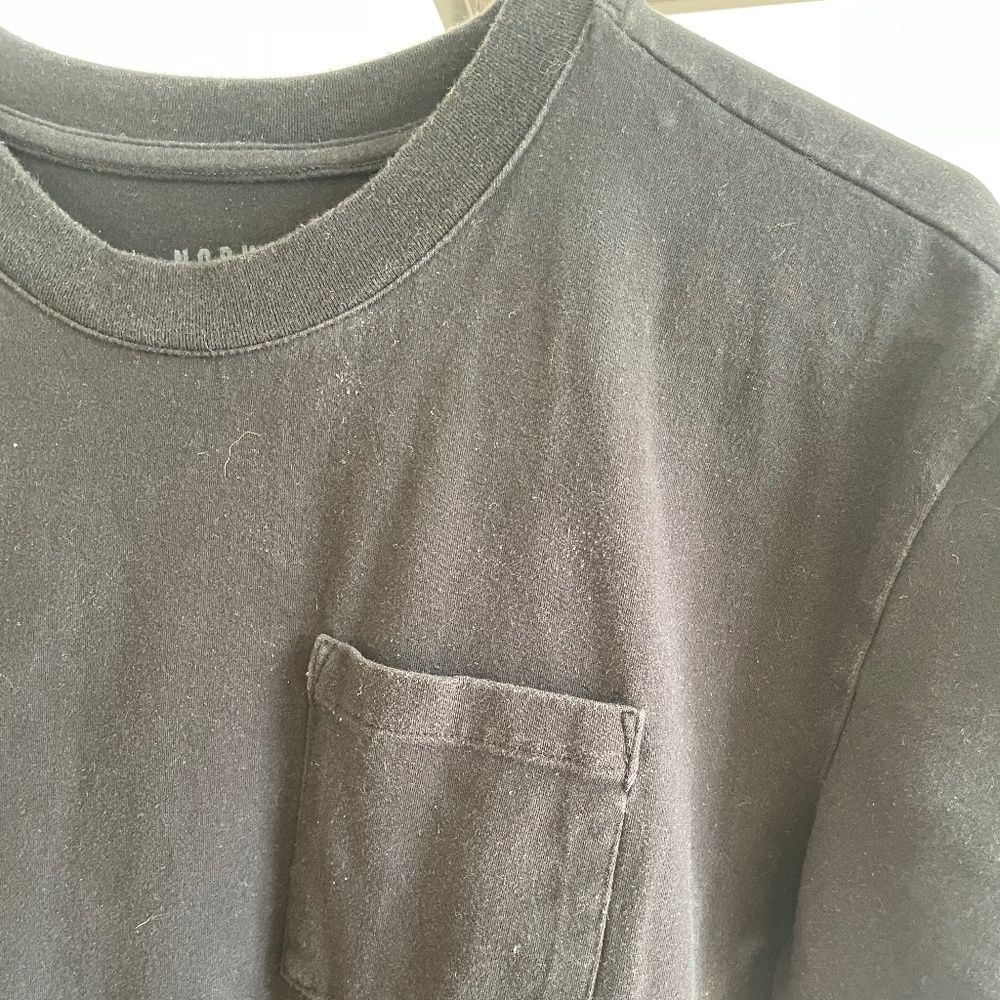 Mens NOBULL Heavyweight Pocket Tee - L - Black